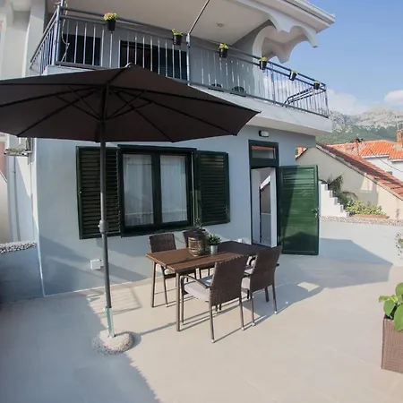 By The Sea Gradac, Makarska - 16039 Appartement *